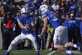 那一年，他们学会了等待